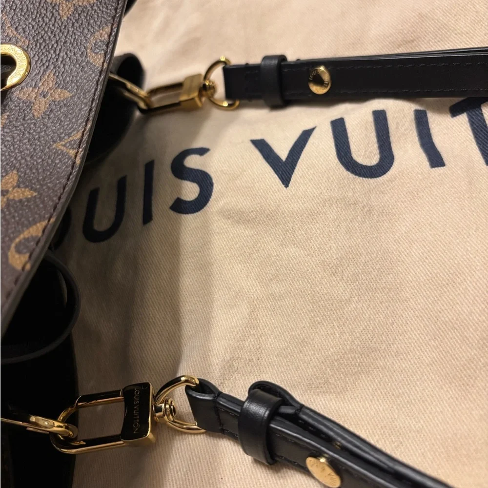 Louis Vuitton NéoNoé MM bag - Picture 9 of 13